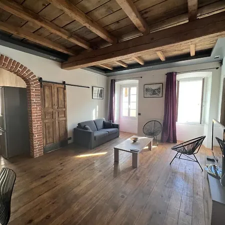 L'ile-rousse Apartment *