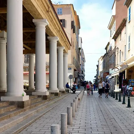 Lägenhet L'ile-rousse LʼÎle-Rousse