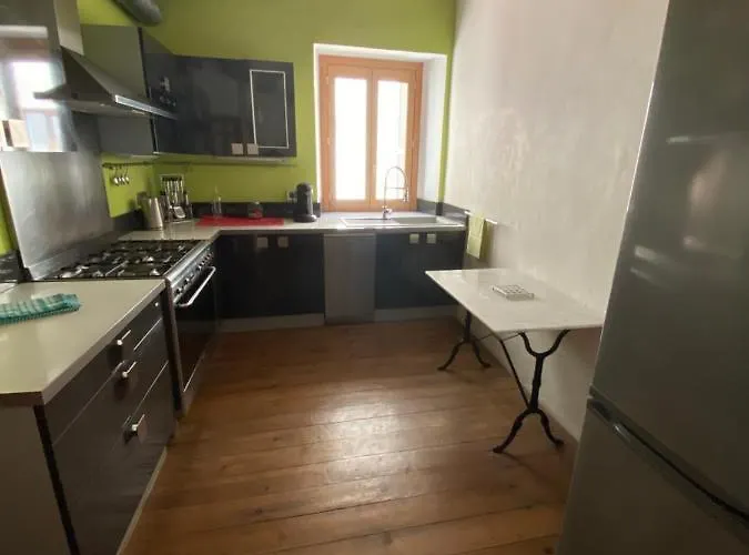 L'ile-rousse LʼÎle-Rousse