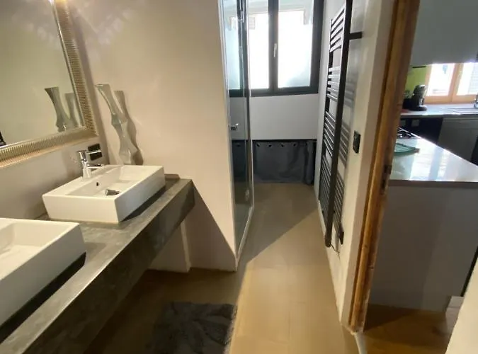 L'ile-rousse Apartment *